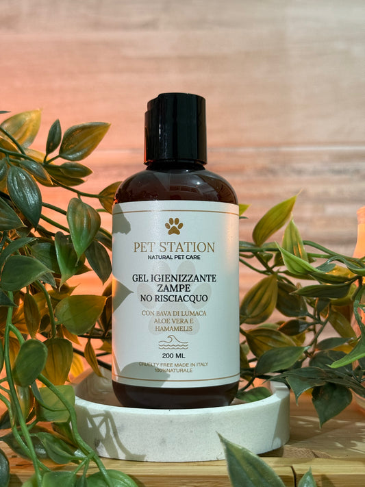 Gel Igienizzante Zampe Senza Risciacquo – Bava di Lumaca, Aloe Vera & Hamamelis – 200 ml